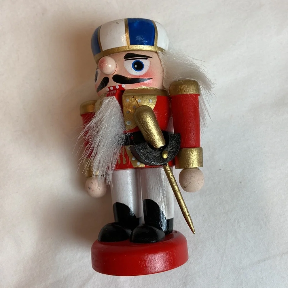 Box set of 5 short squatty army wooden nutcracker Holiday Christmas Decor